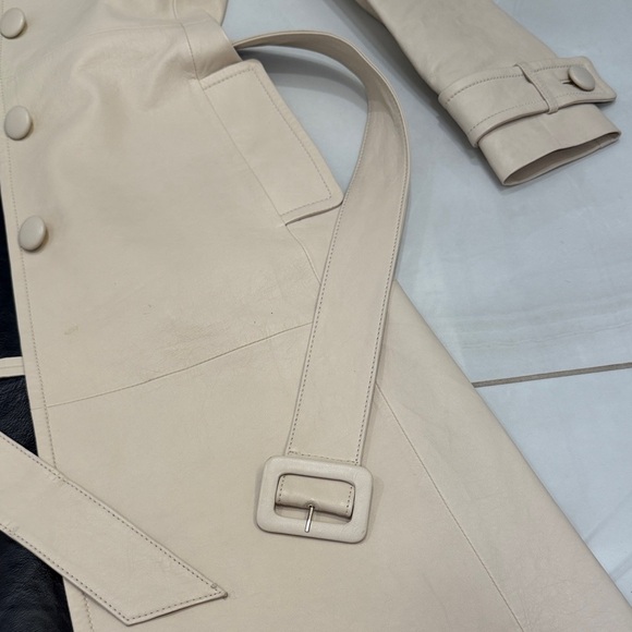 Kate Spade Classic Cream Trench Coat - Picture 6 of 15